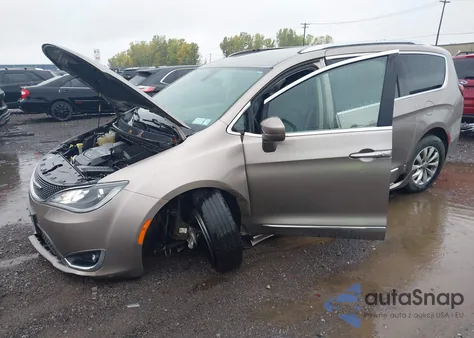 2018 Chrysler Pacifica Touring L z USA, uszkodzony, nr VIN 2C4RC1BG4JR148898